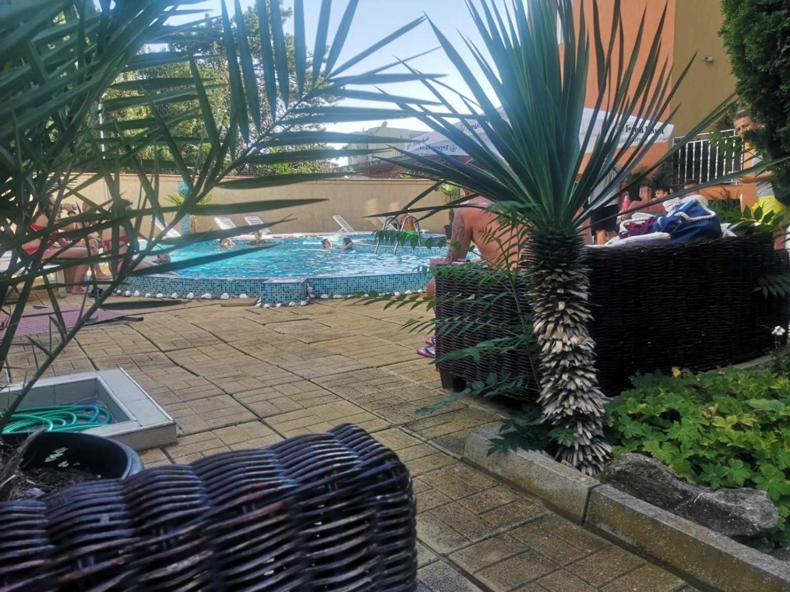 Къща Нанси Sunny Beach Buitenkant foto