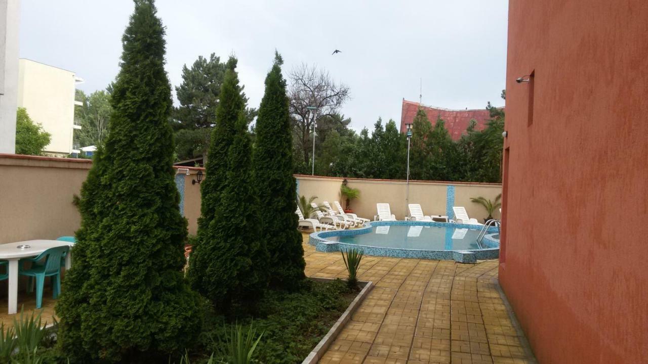 Къща Нанси Sunny Beach Buitenkant foto